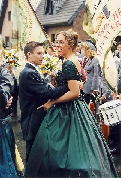 2001 03.jpg