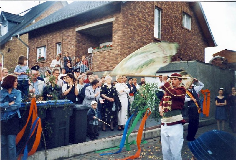 2002 02.jpg
