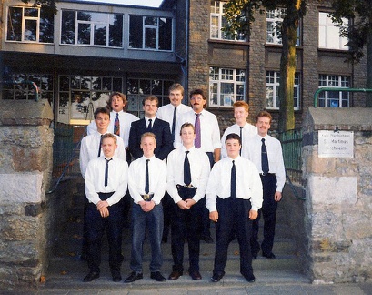 1992 02
