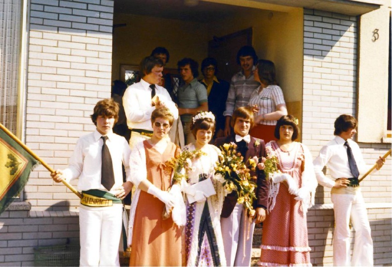 1976 03.jpg