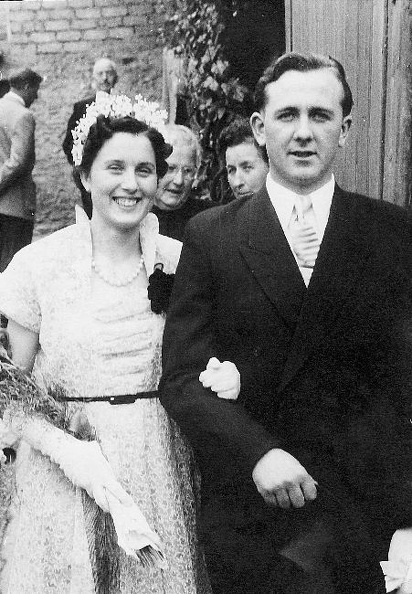 1954 12.jpg