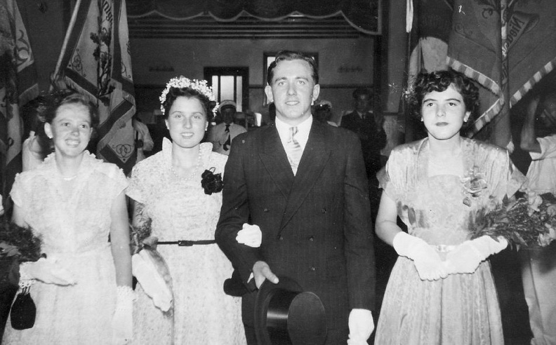 1954 16.jpg