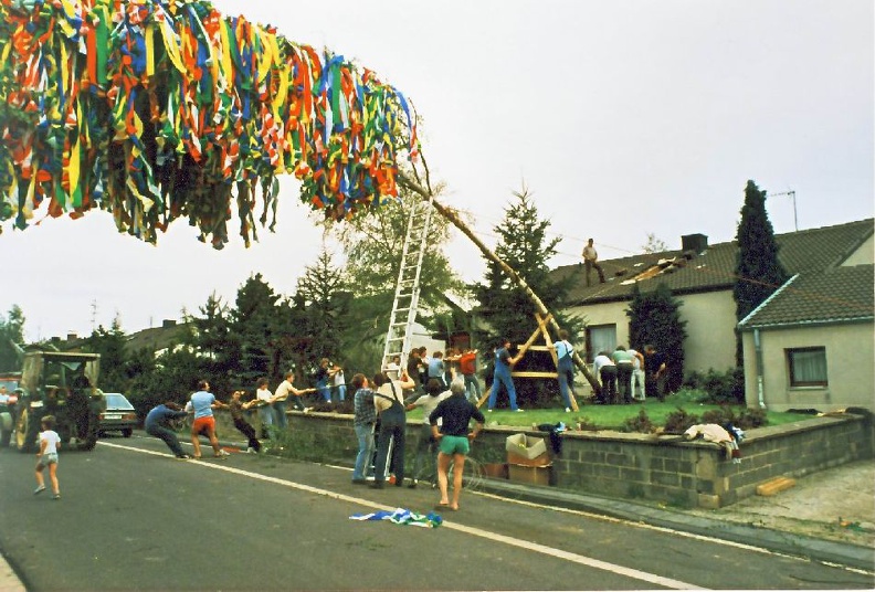 1986 01.jpg