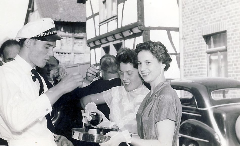 1956 06.jpg