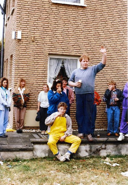 1990 62.jpg