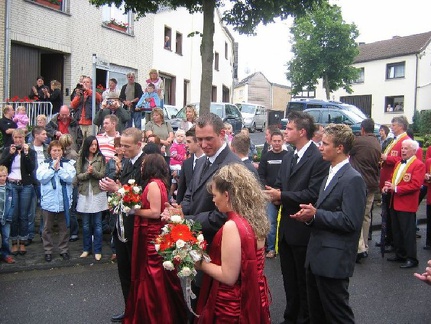 2007 37